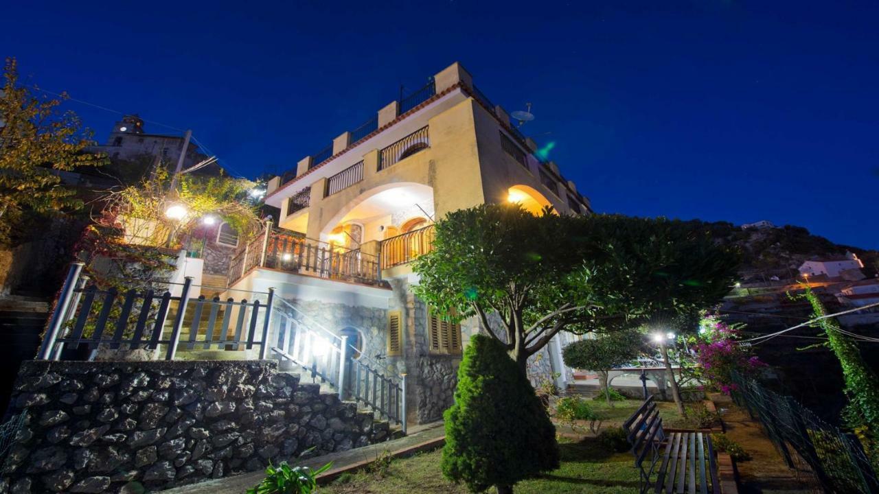 Villa Le Arcate Furore Exteriör bild